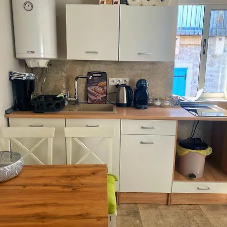 Διαμέρισμα Roko Tribalj